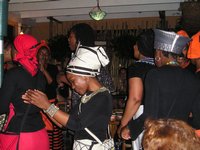 Click to see big picture (2048x1536 pixels; 699 KB)