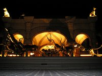 Click to see big picture (2048x1536 pixels; 570 KB)