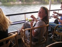 Click to see big picture (2048x1536 pixels; 628 KB)