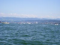 Click to see big picture (2048x1536 pixels; 580 KB)