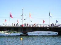 Click to see big picture (2048x1536 pixels; 545 KB)