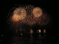 Click to see big picture (2048x1536 pixels; 652 KB)